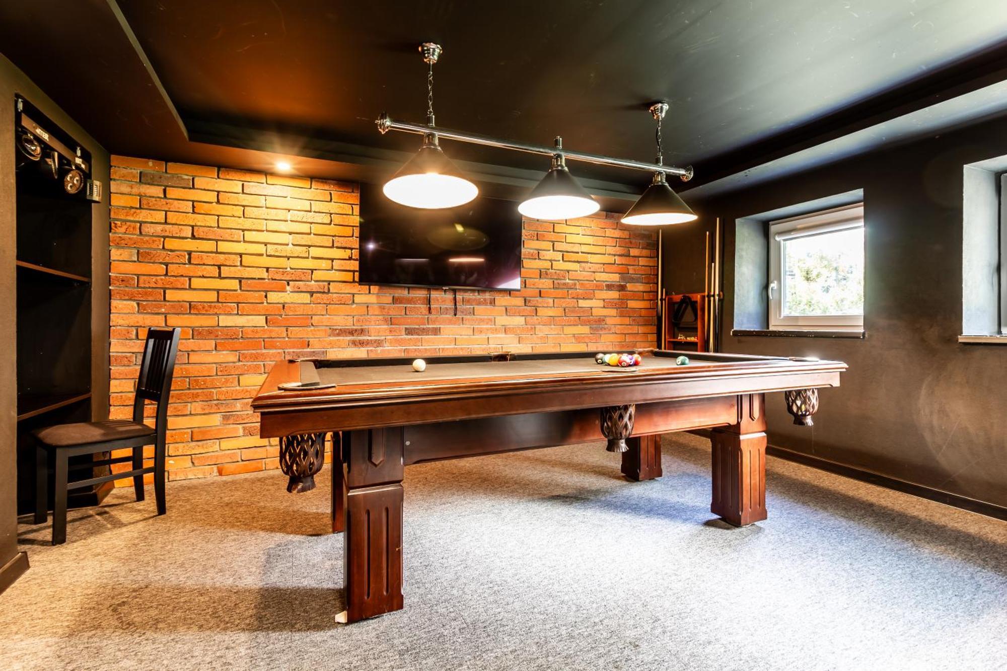 Housecube, Bar , Prywatne Kino, Bilard , Luxus Villa - Wroclaw — Photos 2